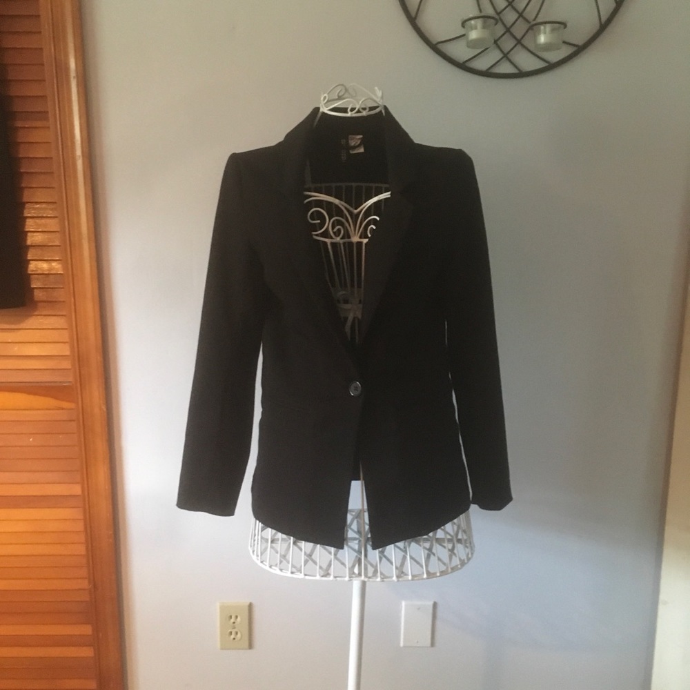 H&M Black Blazer